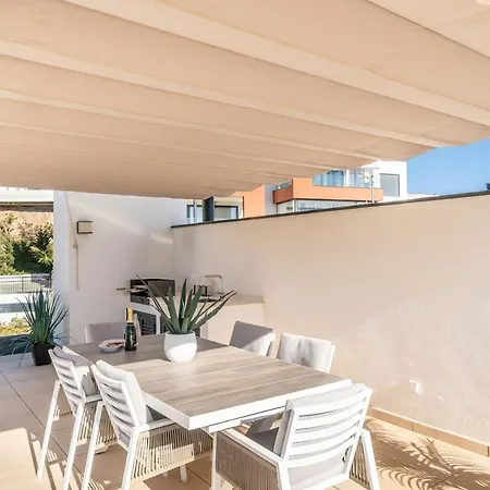 Apartament Stunning Penthouse -private Pool Fuengirola