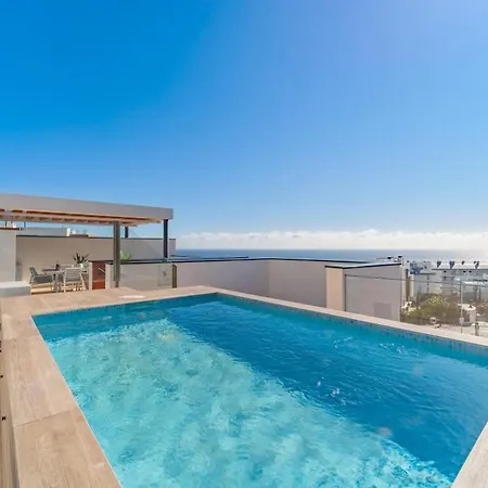 아파트 Stunning Penthouse -private Pool *